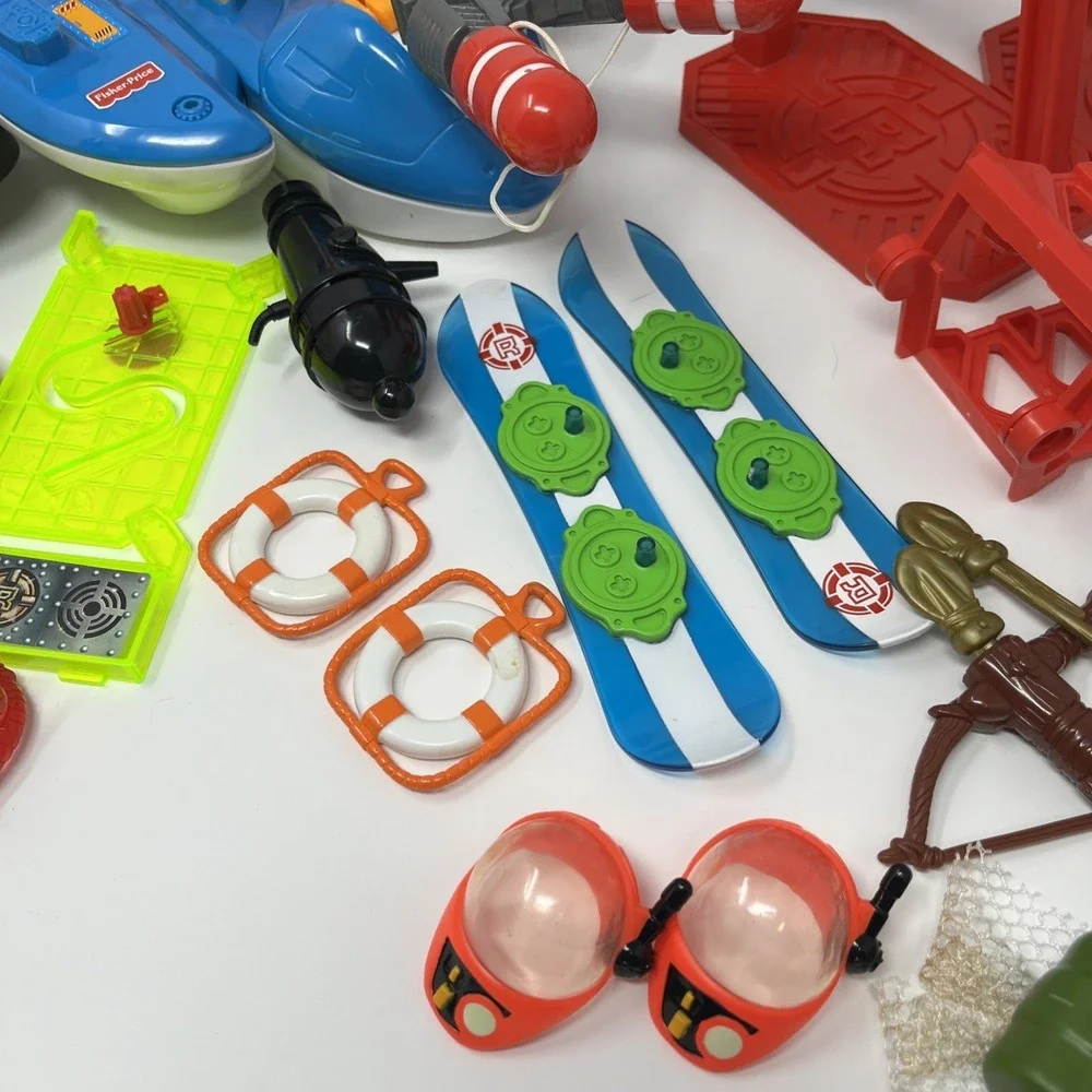 HUGE Lot of Vintage‎ Rescue Heroes Action Figure Accessories